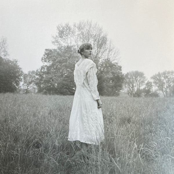 TAYLOR SWIFT- THE LAKES