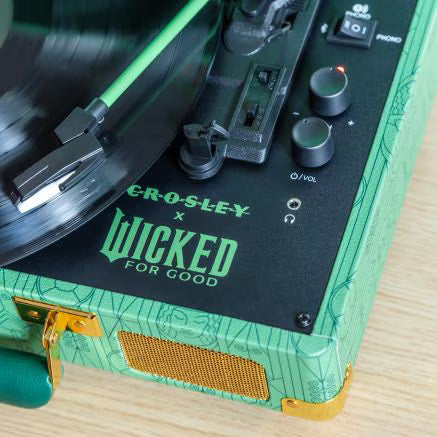 CROSLEY ELPHABA GREEN WICKED CRUISER PLUS TURNTABLE